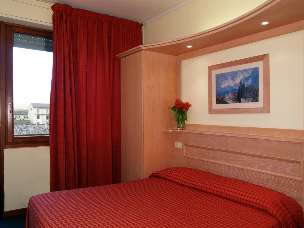 Hotel Meridiana Firenze Eksteriør billede