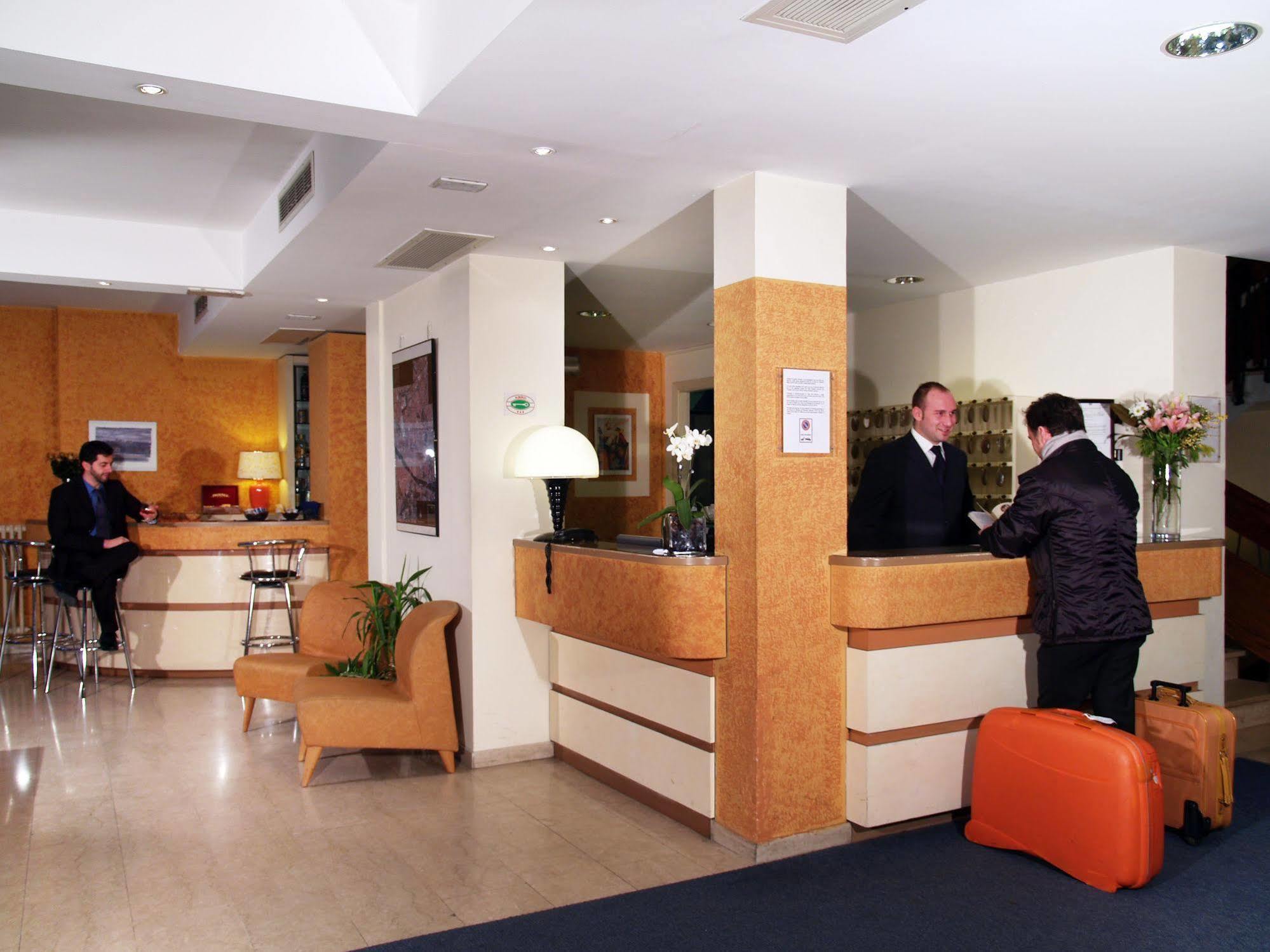 Hotel Meridiana Firenze Eksteriør billede