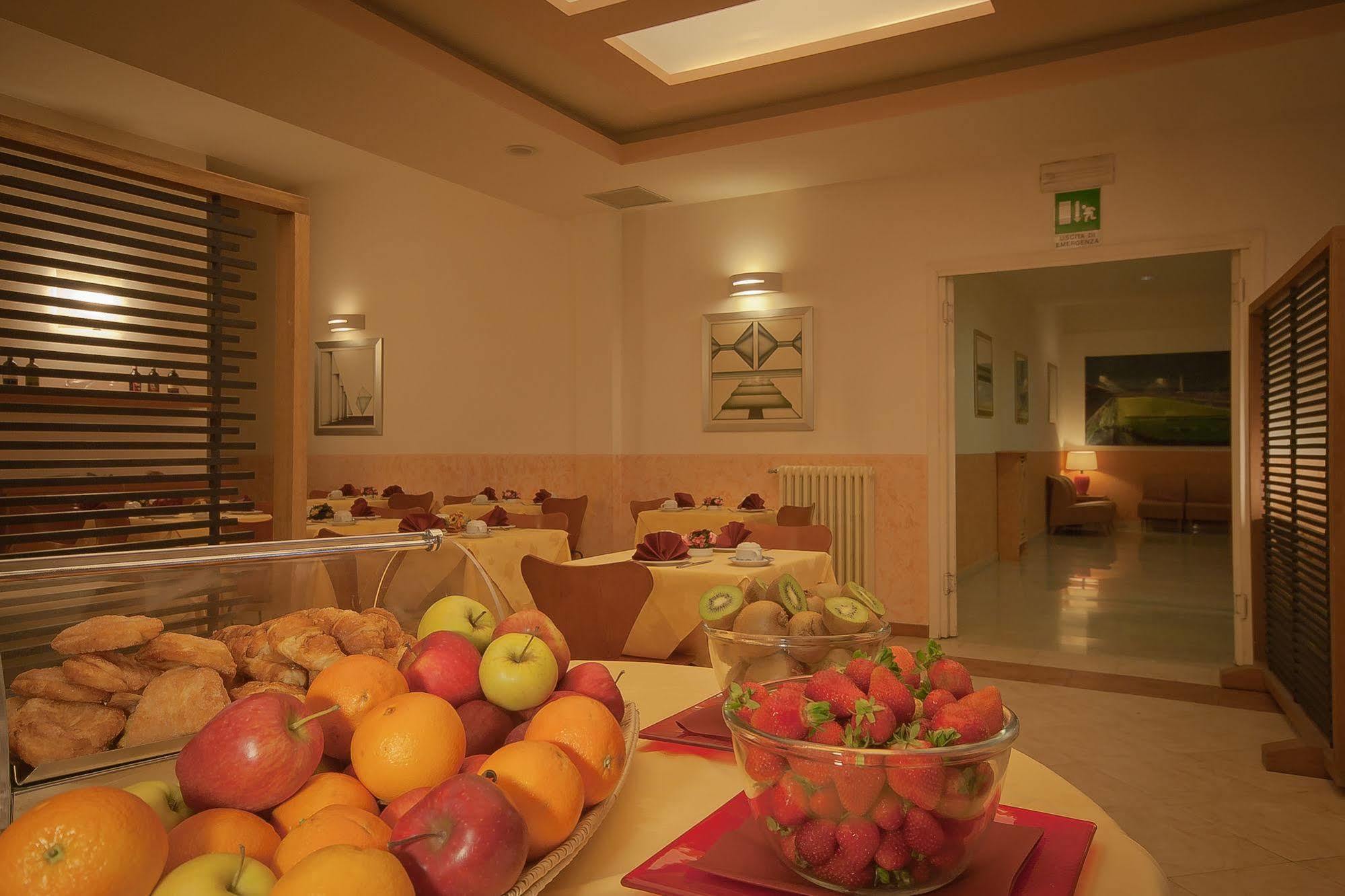 Hotel Meridiana Firenze Eksteriør billede