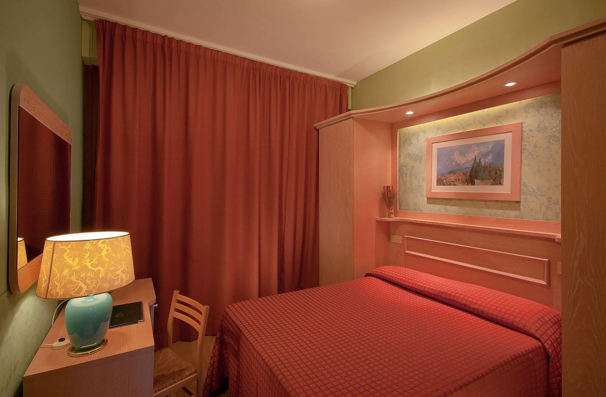 Hotel Meridiana Firenze Eksteriør billede