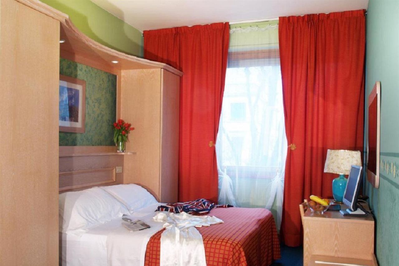 Hotel Meridiana Firenze Eksteriør billede